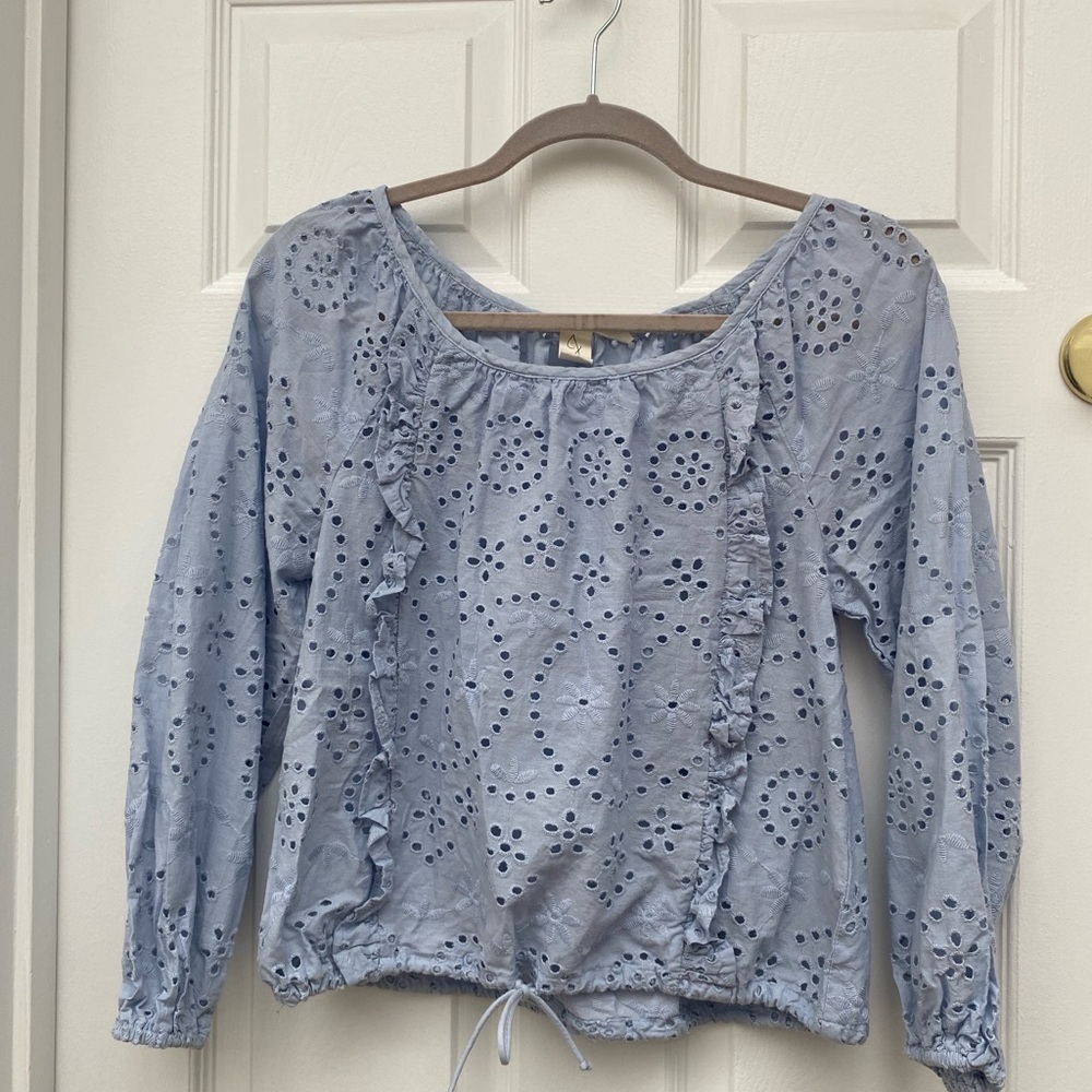 Joie Light Blue Eyelet Blouse w Ruffle Details & Flowy Sleeves - Size XS
